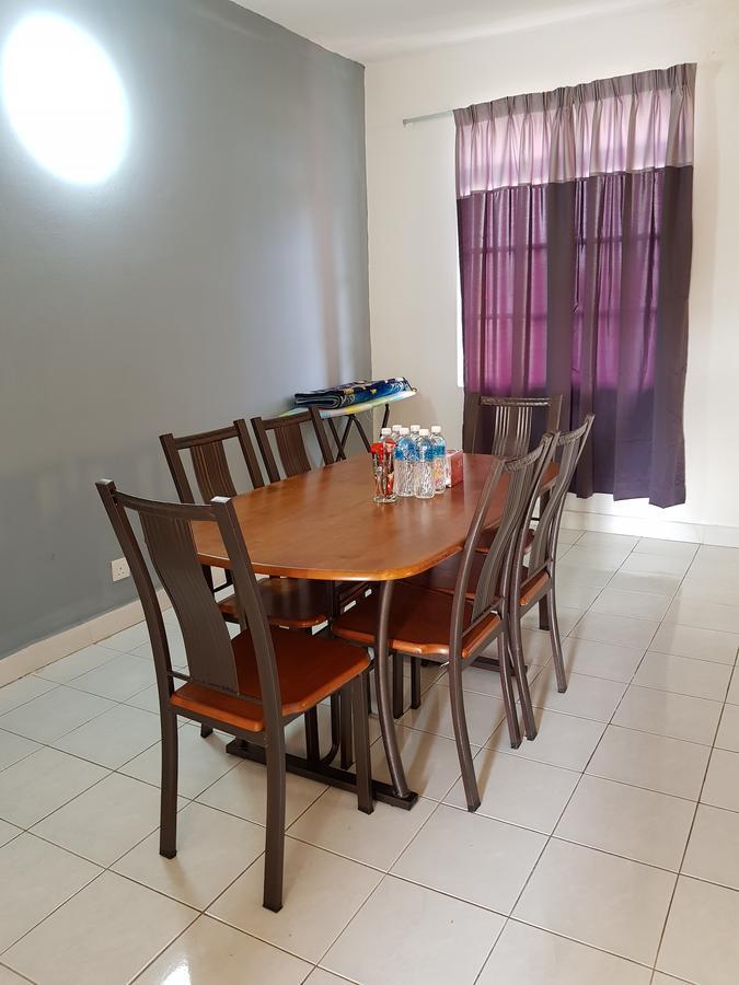 Anjung Homestay Σεπάνγκ Εξωτερικό φωτογραφία
